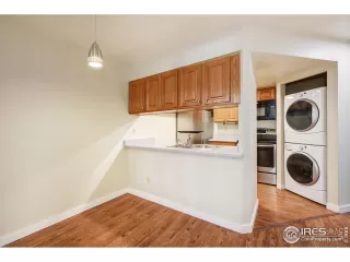 Photo #5: 922778 Listing 