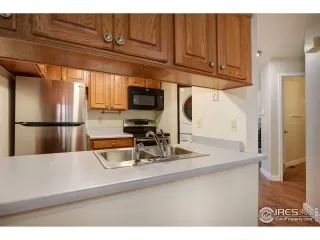 Photo #6: 922778 Listing 