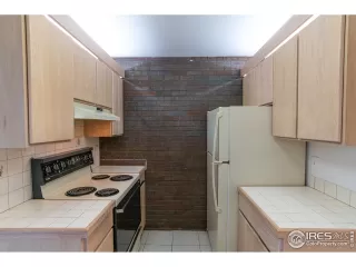 Photo #5: 922781 Listing