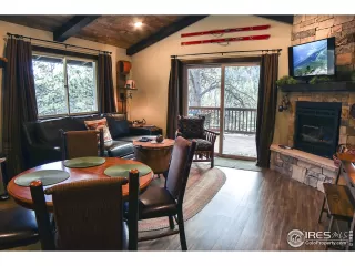 Photo #3: 922803 Listing