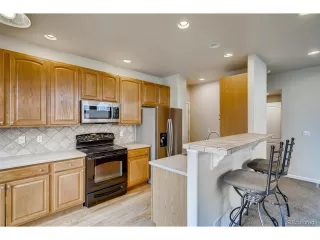 Photo #6: 9228114 Listing