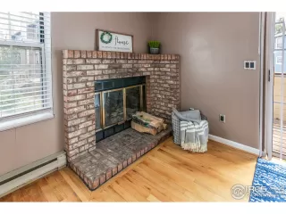 Photo #4: 922940 Listing