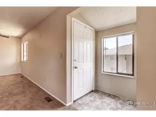 Photo #5: 922960 Listing