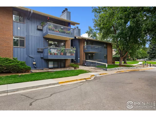 MLS: 922976 Condo For Sale