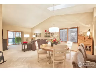 Photo #2: 922988 Listing