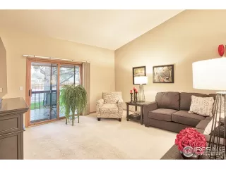 Photo #3: 922988 Listing