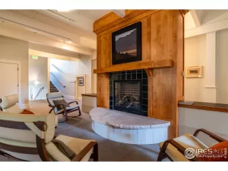 Photo #4: 923005 Listing 