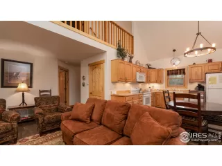 Photo #3: 923090 Listing