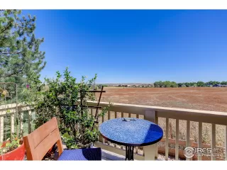 Photo #5: 923119 Listing