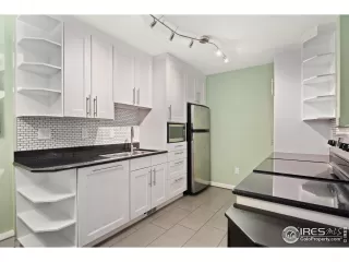 Photo #5: 923122 Listing 