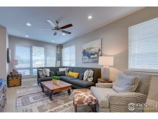 Photo #5: 923139 Listing