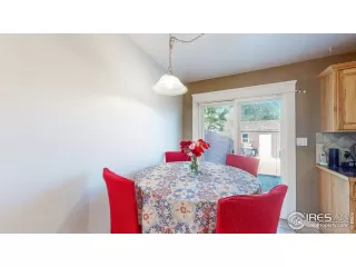 Photo #6: 923145 Listing