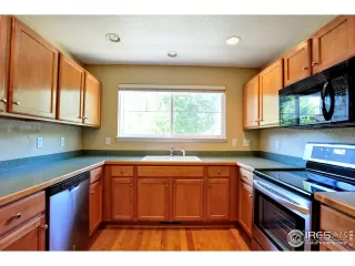 Photo #6: 923222 Listing