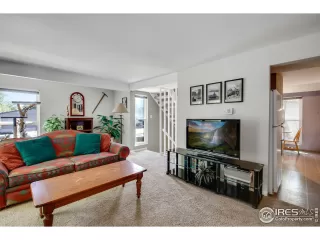 Photo #6: 923224 Listing