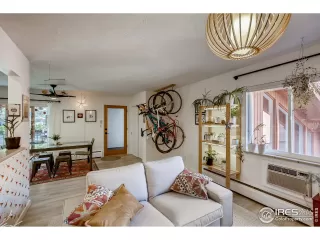 Photo #4: 923260 Listing 