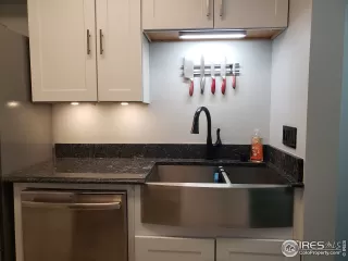 Photo #2: 923277 Listing 