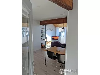 Photo #6: 923287 Listing