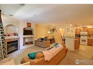 Photo #2: 923325 Listing