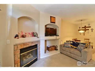 Photo #5: 923325 Listing