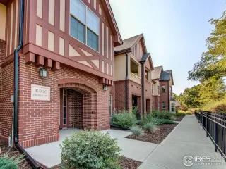 Photo #3: 923354 Listing