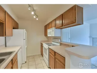 Photo #2: 923391 Listing