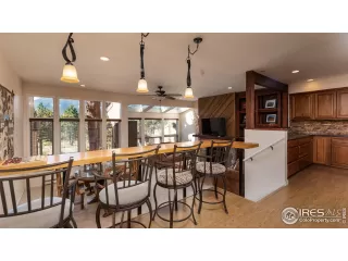 Photo #2: 923408 Listing 