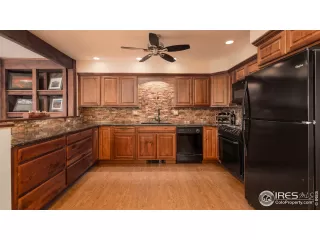 Photo #4: 923408 Listing 