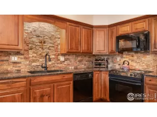 Photo #6: 923408 Listing 