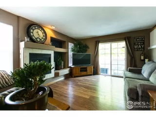 Photo #3: 923410 Listing