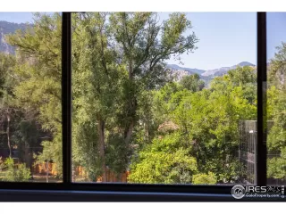 Photo #4: 923457 Listing