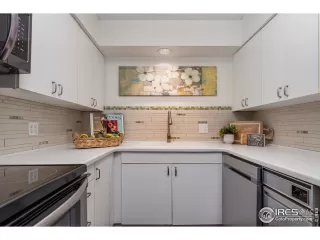 Photo #6: 923457 Listing