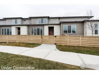 Photo #4: 923479 Listing