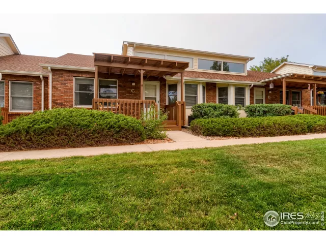 MLS: 923480 Condo For Sale