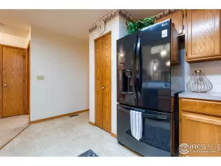 Photo #6: 923480 Listing 