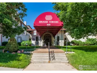 Photo #4: 923484 Listing