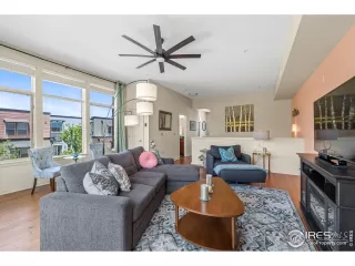 Photo #2: 923499 Listing 