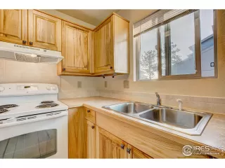 Photo #2: 923517 Listing