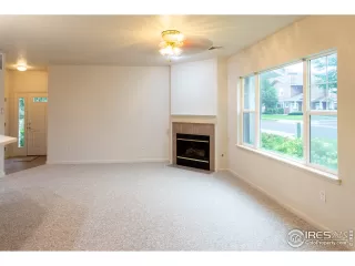 Photo #5: 923518 Listing