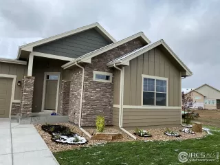 Photo #1: 923532 Listing