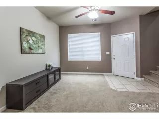 Photo #5: 923568 Listing