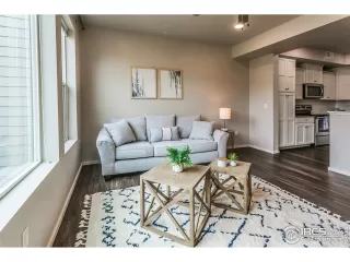 Photo #2: 923628 Listing