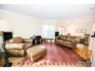 Photo #4: 923677 Listing