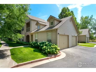 Photo #3: 923857 Listing