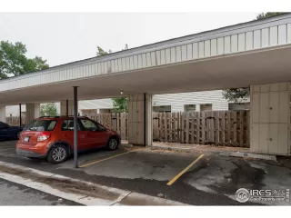 Photo #2: 923858 Listing