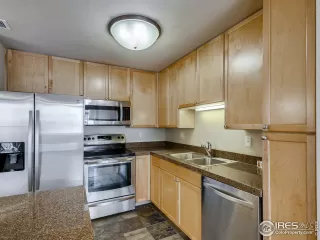 Photo #4: 923871 Listing