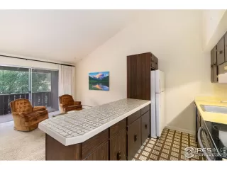 Photo #4: 923910 Listing 