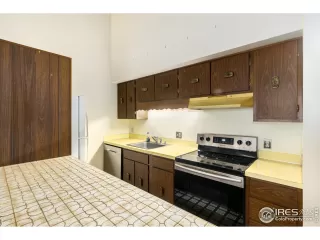 Photo #6: 923910 Listing 
