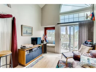 Photo #1: 923912 Listing 