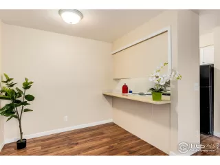 Photo #2: 923939 Listing