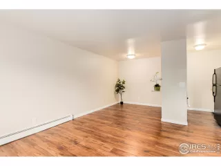 Photo #3: 923939 Listing